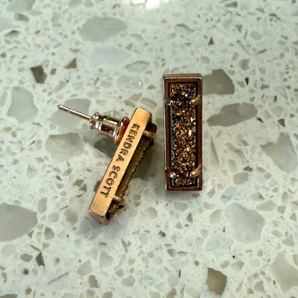 Kendra Scott Rose Gold Agate Stud Earrings